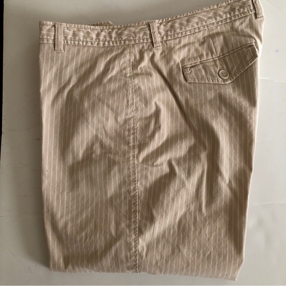 Gap Curvy Capri Women 16 Beige Striped Blend Straight Leg Cropped Slit Casual
